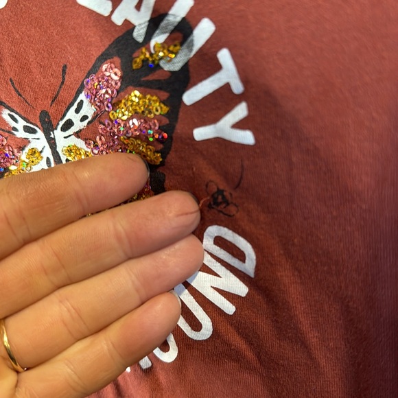 Butterfly graphic long sleeve tee - Picture 5 of 10